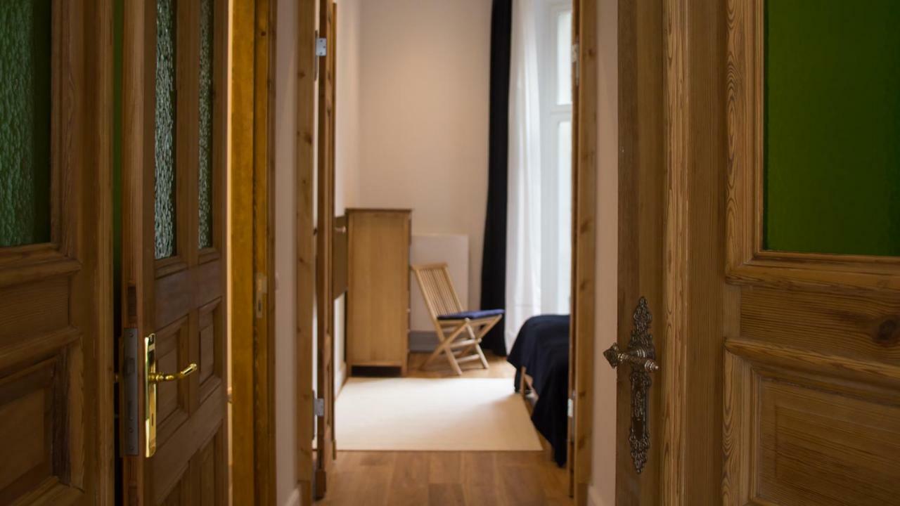 City-Apartment Berlin Charlottenburg Buitenkant foto
