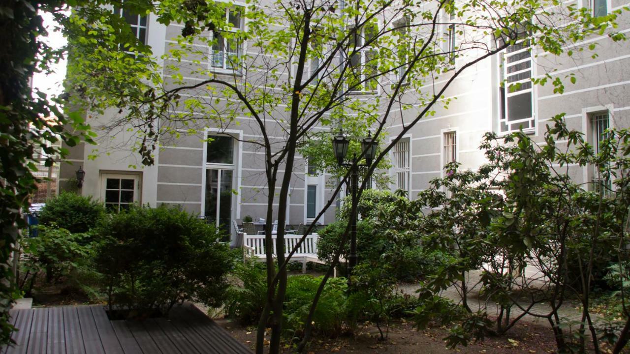 City-Apartment Berlin Charlottenburg Buitenkant foto