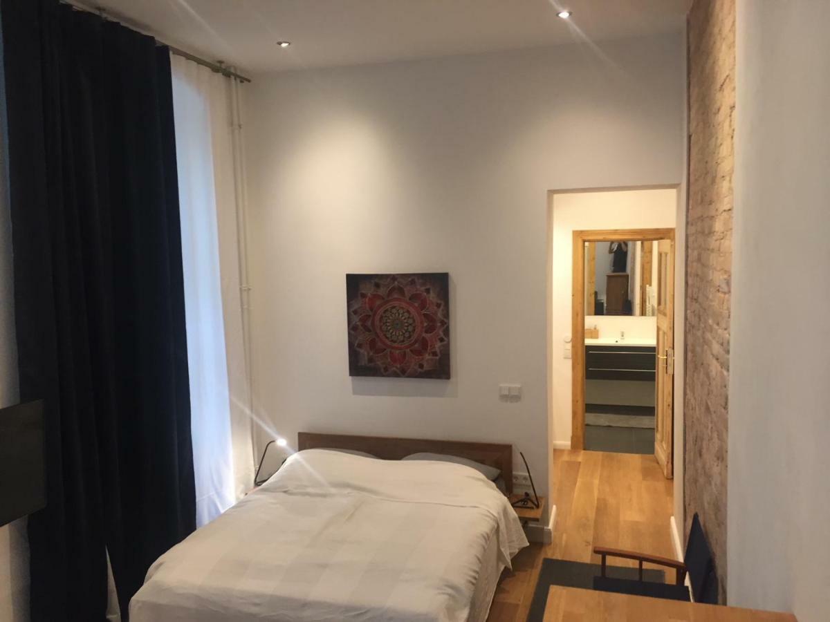 City-Apartment Berlin Charlottenburg Buitenkant foto