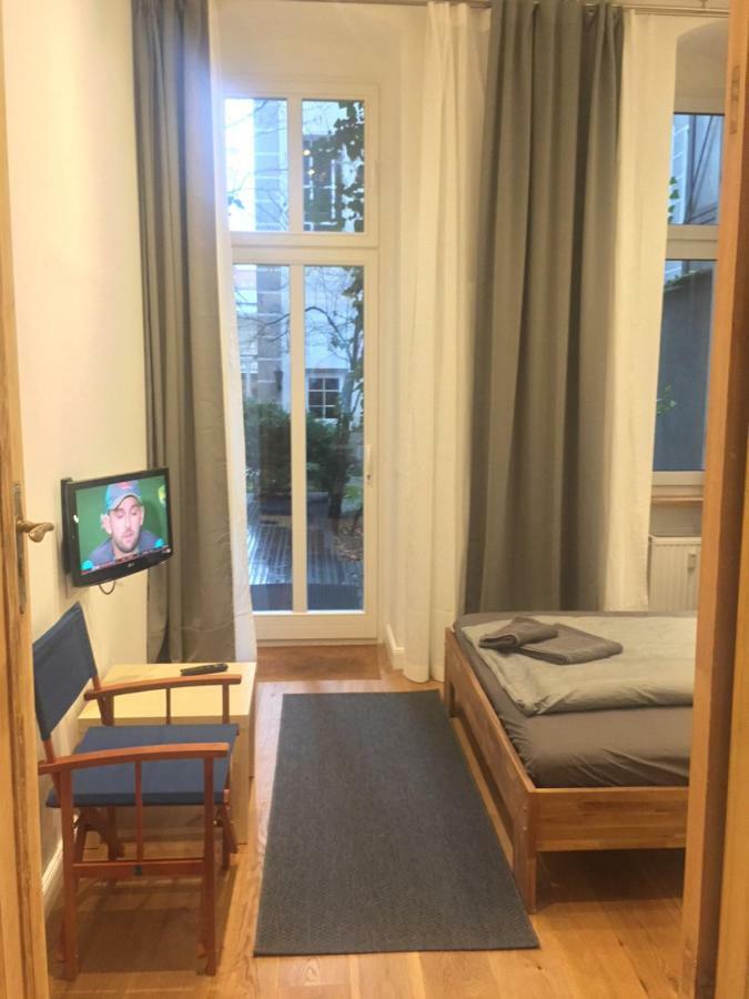 City-Apartment Berlin Charlottenburg Buitenkant foto