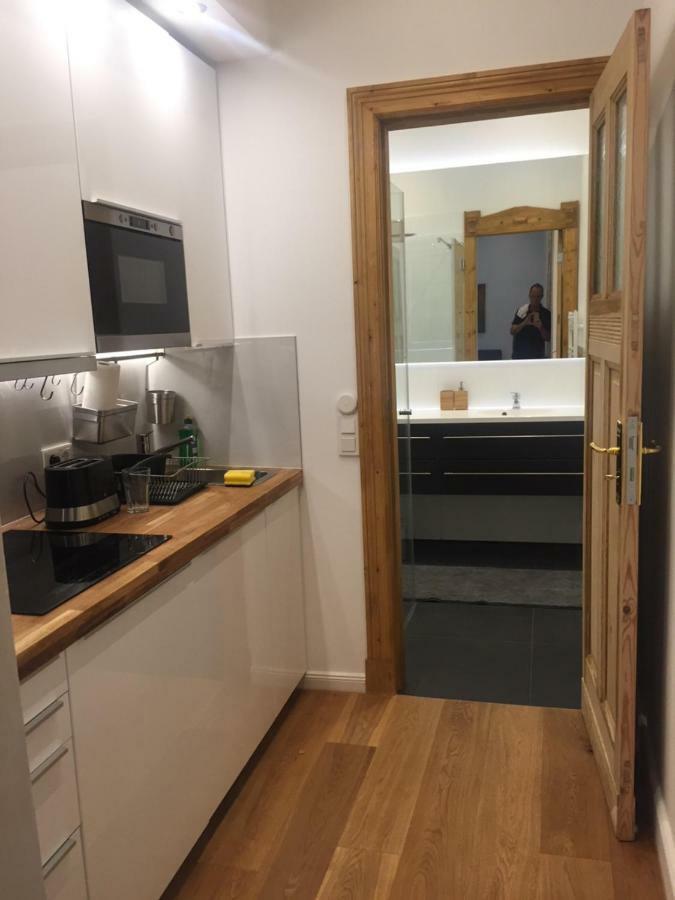 City-Apartment Berlin Charlottenburg Buitenkant foto